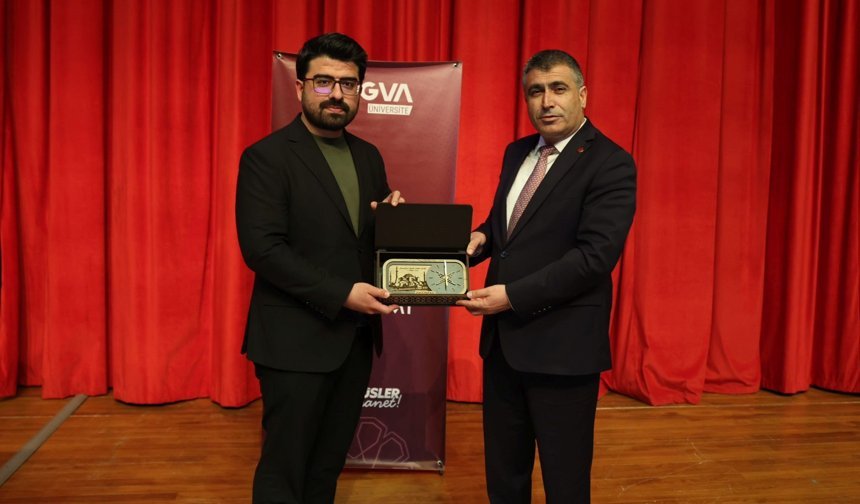 Nevşehir’de İhtisas Akademi Salonlara Sığmayan Bir Başlangıç Yaptı!