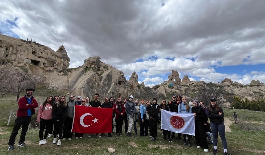 NEVÜ’lülere Kapadokya’da Doğa Yürüyüşü ve Teknik Eğitim
