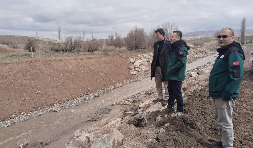 Nevşehir Karaağaç Deresi’nde Islah Çalışmaları Sürüyor