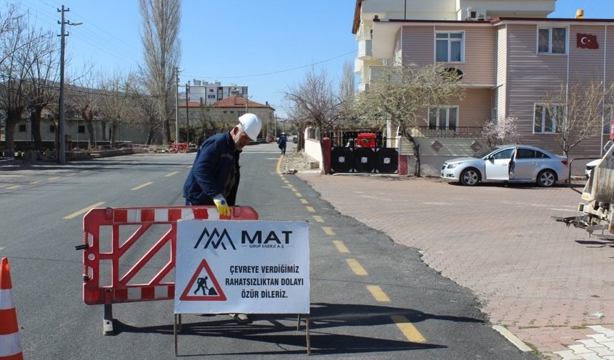 Acıgöl’de Elektrik Hatları Yer Altına Alınıyor