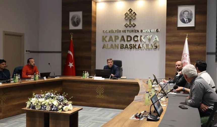 Aslanbay, Turist Rehberleriyle Bir Araya Geldi