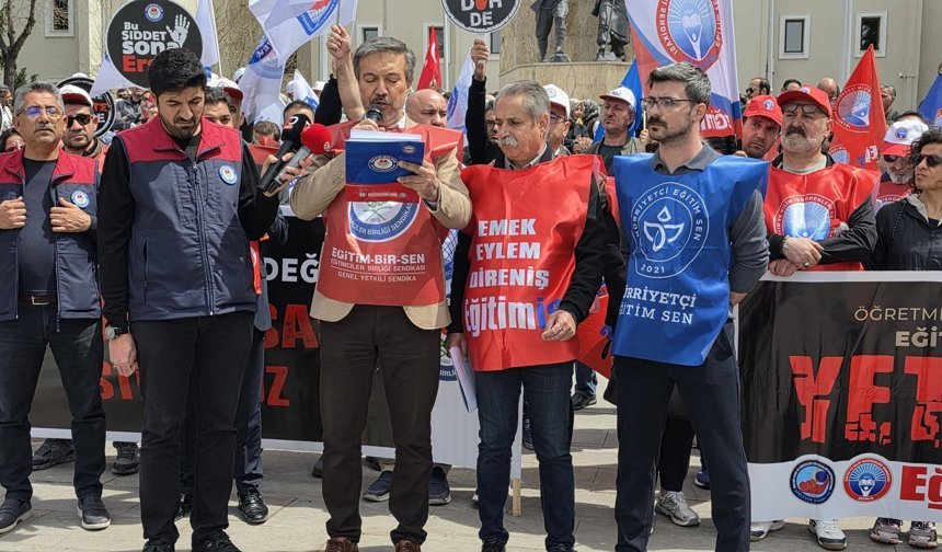 Eğitimciler İş Bıraktı, Açıklama Yaptılar