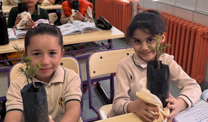 Nar’da Minik Eller Geleceğe Nefes Oluyor