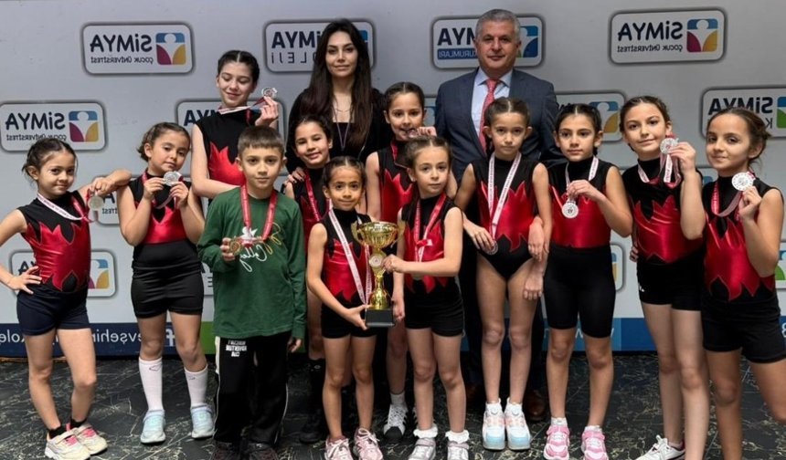 Simya Koleji İlkokulundan Jimnastik Rüzgarı