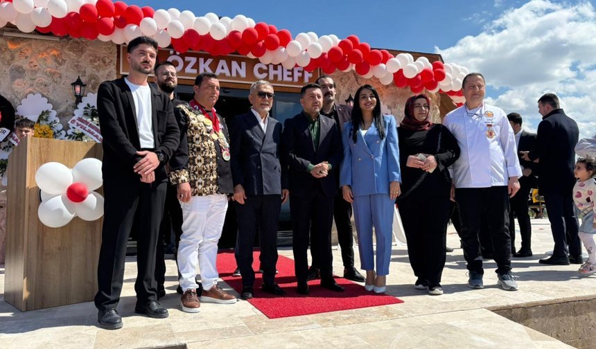 Kahveci Dağı’nda Özkan Chef Restoran Açıldı