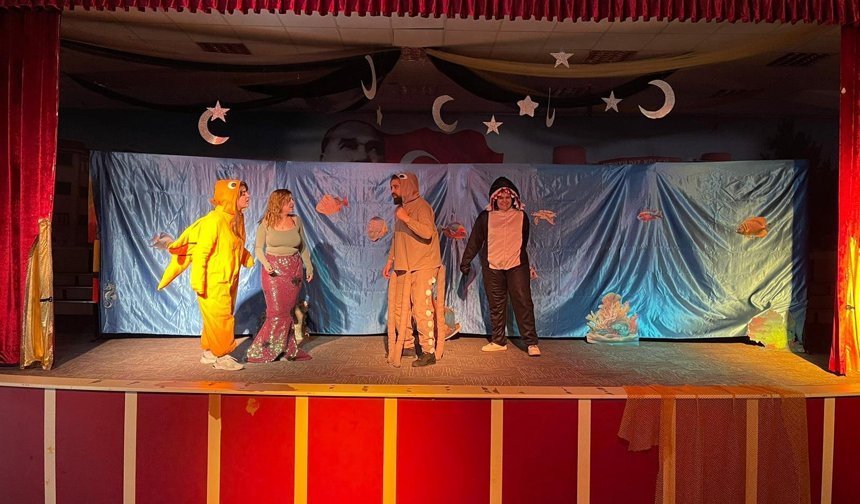 Altınyıldız İlköğretim Kurumunda Tiyatro Gösterisi Büyük İlgi Gördü