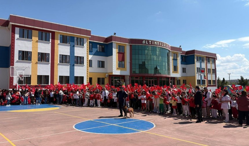 Altınyıldız'da 23 Nisan Coşkusu