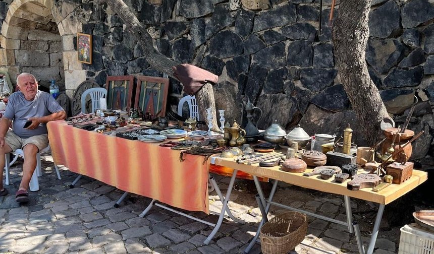 Nevşehir Kalesi’nde Antika Buluşması