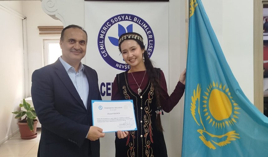 Türk Dünyasının Genç Elçileri Geleneklerini Nevşehir’de Tanıttı