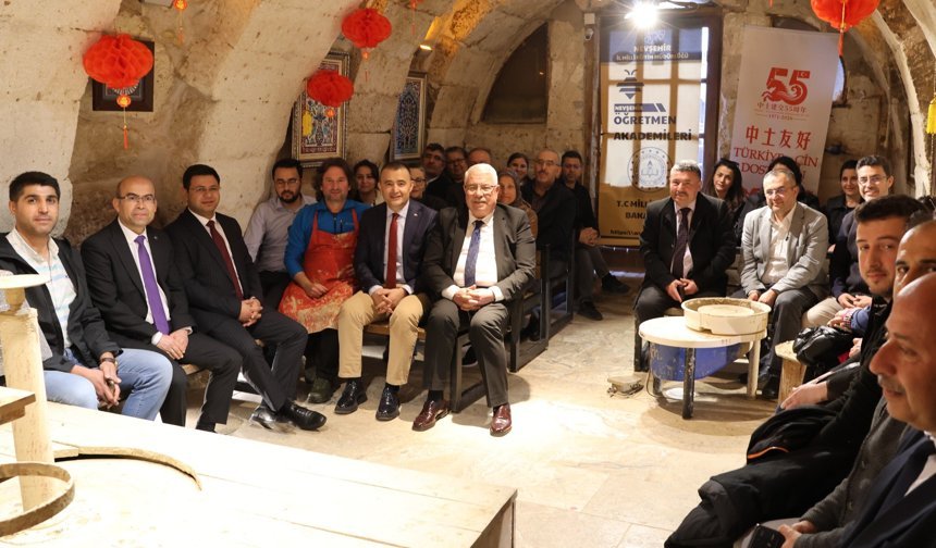 Nevşehir Öğretmen Akademileri - Kültür Sanat Akademisi: Avanos Çömlek Atölyesi Ziyaret Edildi