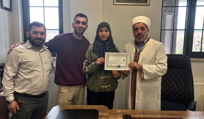 Avanos'ta Çinli gelin Müslüman oldu