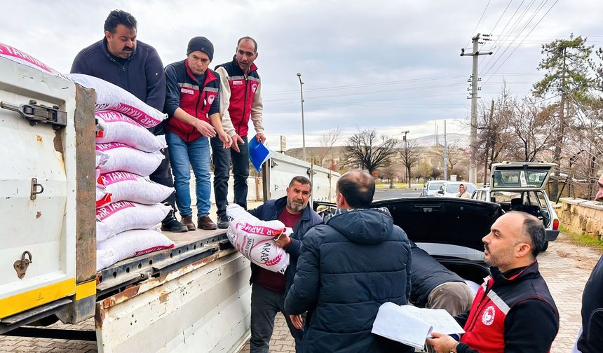 Avanos’ta Çiftçilere Yüzde 75 Hibeli Tohum