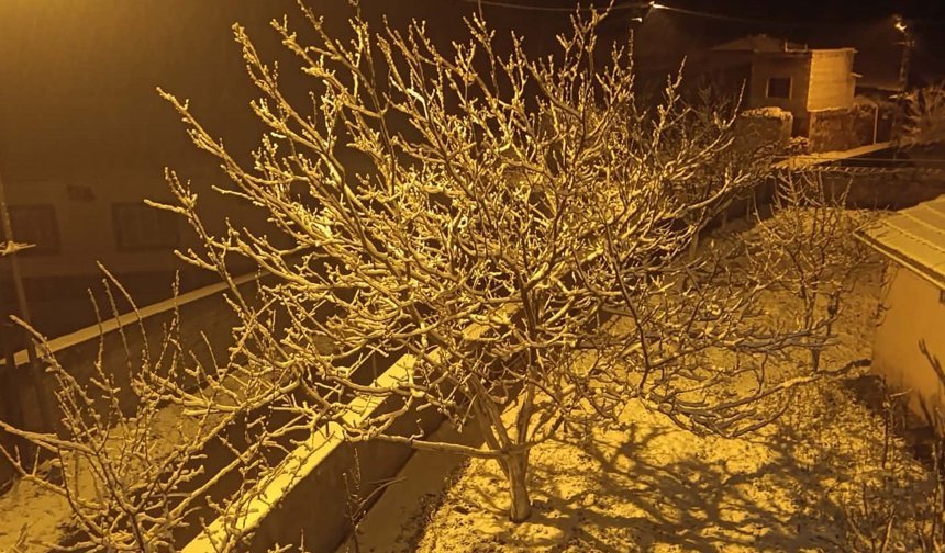 Nevşehir’de Bahar Yerini Kara Bıraktı