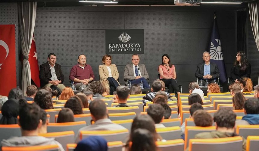 Kapadokya Üniversitesi’nde Bilişimde Kariyer ve Gelecek Vizyonu Ele Alındı