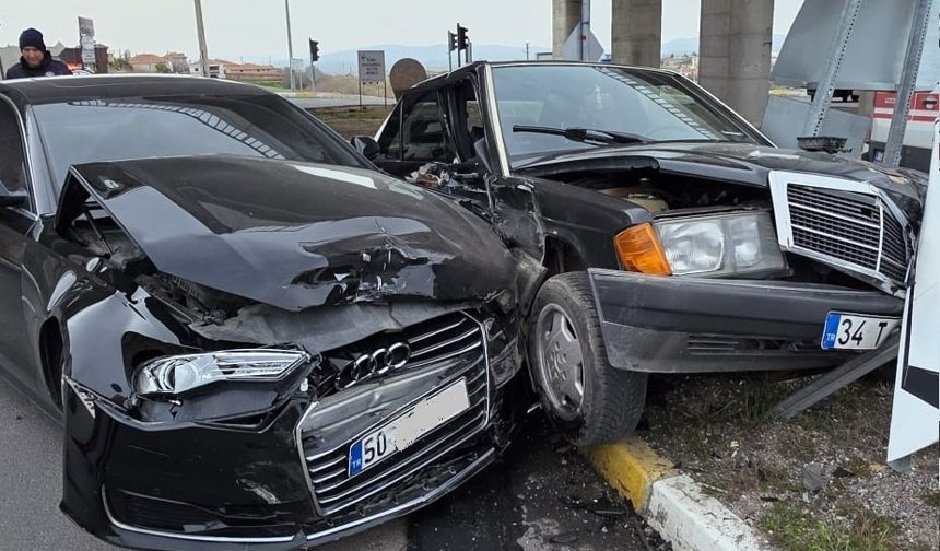 Hacıbektaş’ta Kavşakta Kaza: 1 Yaralı