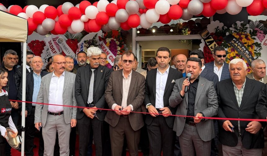 Kelebek Mutfak Banyo mağazası açıldı
