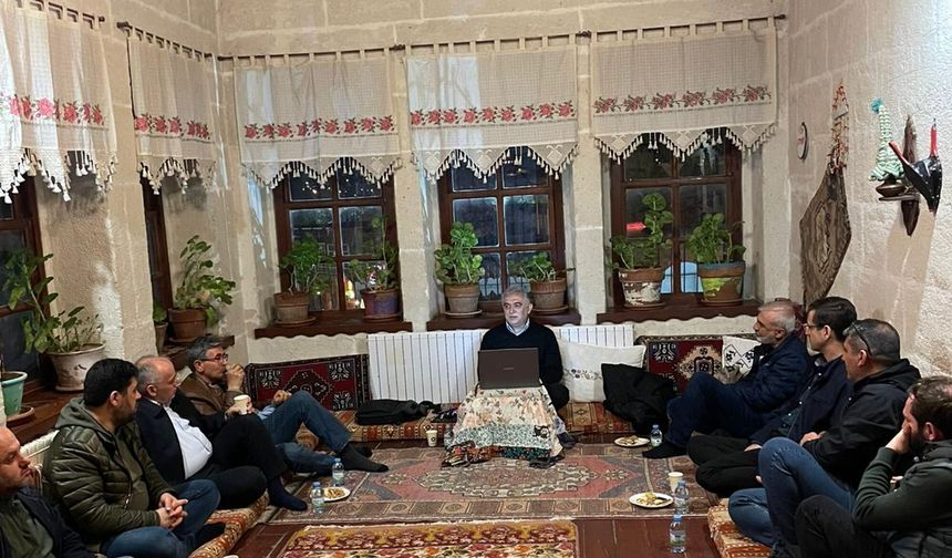 NEVKAM Konak Sohbetleri’nde “Kur’an-ı Anlamak” Konuşuldu