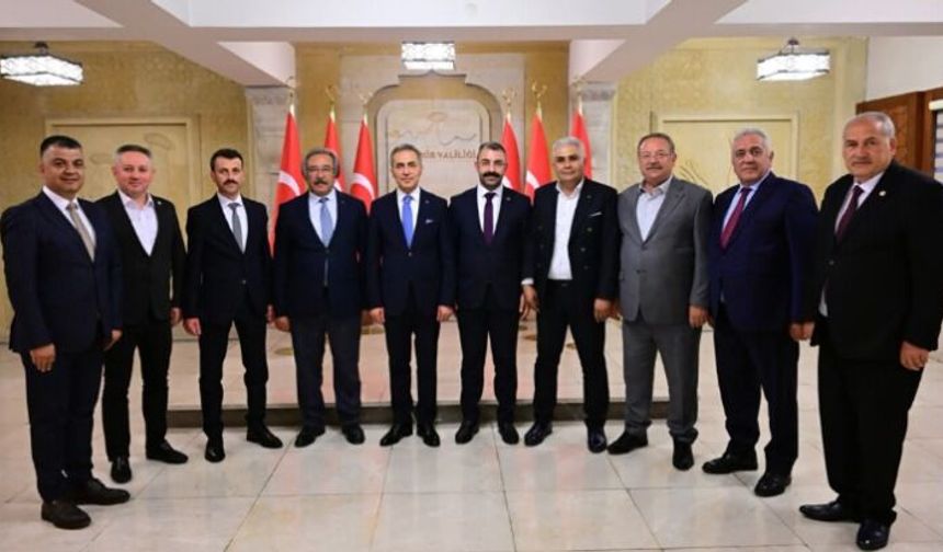 Başkan Güneş’ten Vali Kök’e Ziyaret