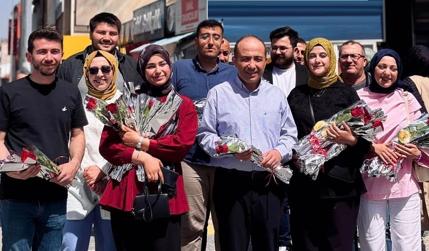 AK Parti Nevşehir Teşkilatı Anneler Günü’nü Unutmadı