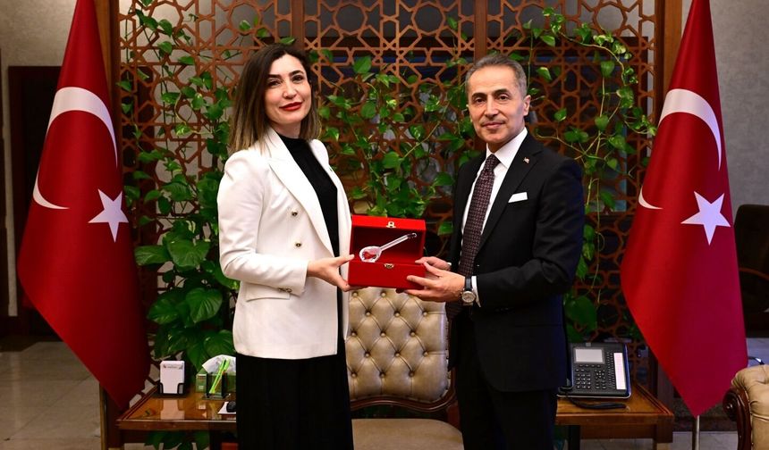Alevi-Bektaşi Kültür ve Cemevi Başkanı’ndan Vali Kök’e Ziyaret