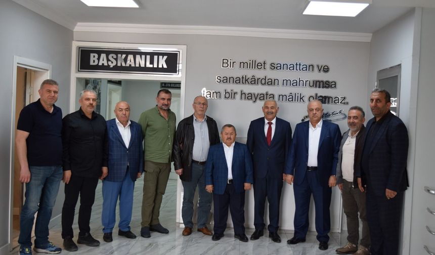 Pınarbaşı’na Hayırlı Olsun Ziyaretleri Devam Ediyor