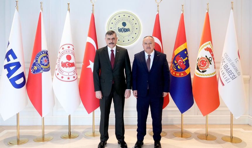 Bakan Çiftçi ile Emniyet Genel Müdürü Fidan Bir Araya Geldi