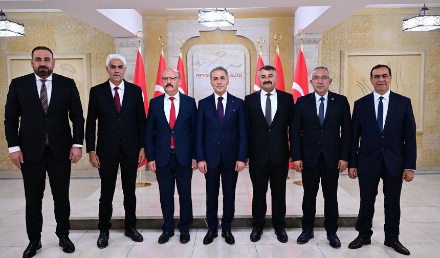 Nevşehir’de Başkanlar Valilikte Buluştu
