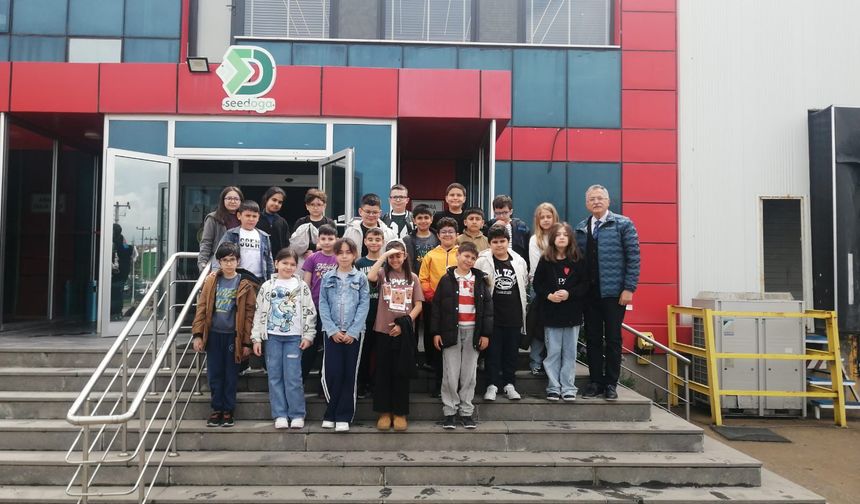 Altınyıldızlılar Doğa tohumculuk fabrikasını gezdi