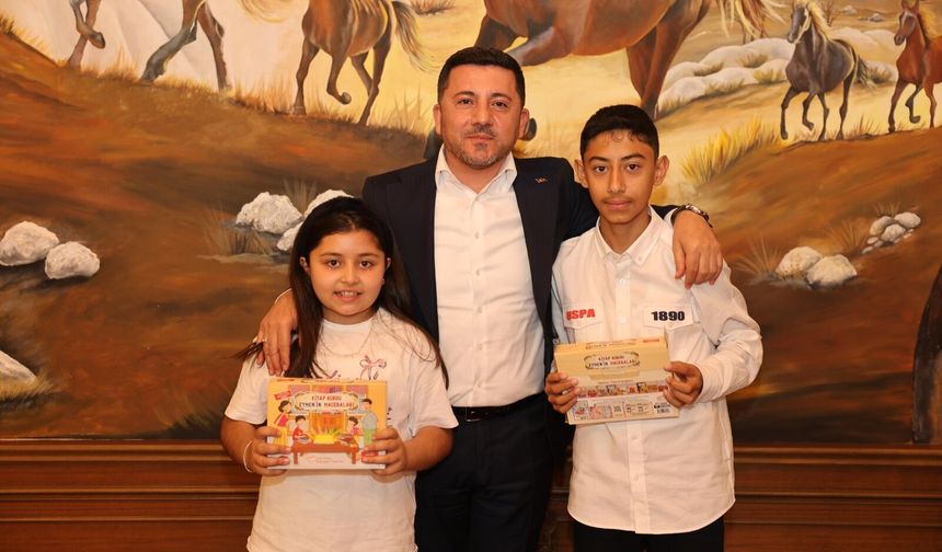 Nevşehir Belediye Başkanı Arı, Kitap Kurdu Eymen Açık’ı Belediyede Ağırladı