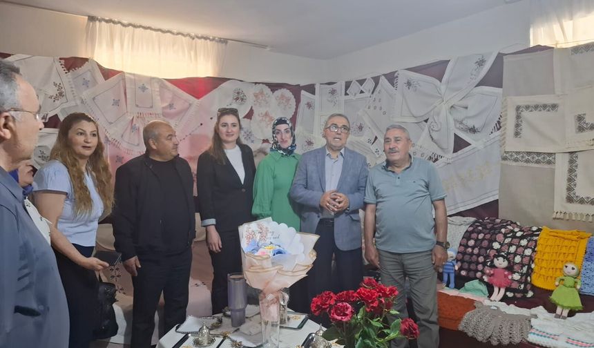 Nevşehir Güzelyurt Mahallesi’nde El Emeği Göz Nuru Eserler Sergilendi