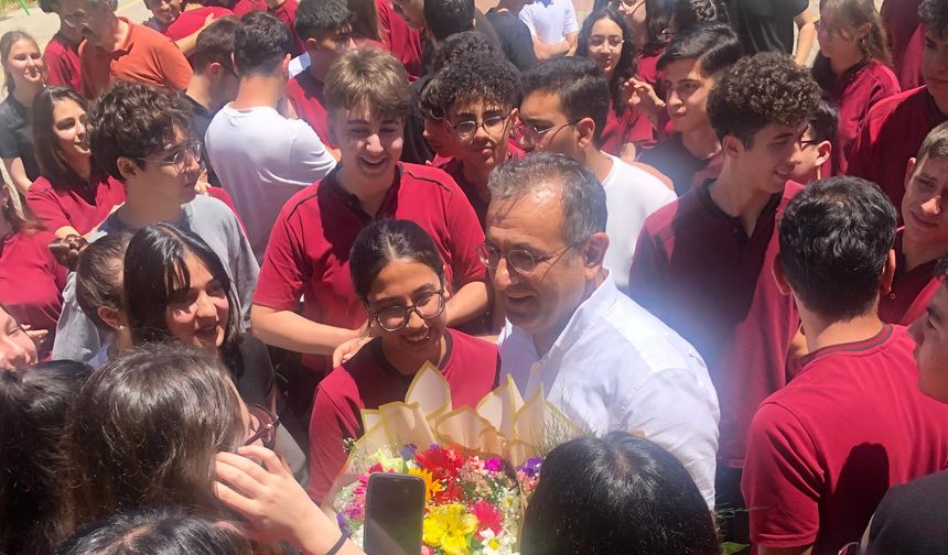 Ürgüp'te Alkışlar Selçuk Yalçın İçin Yükseldi