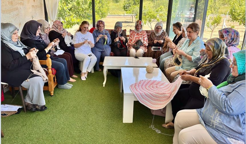 Nevşehir’de örgü günleri: Çay, sohbet ve örgü