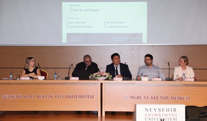 NEVÜ’de "15 Temmuz'un İktisadi, İdari ve Davranışsal Boyutu" Paneli Düzenlendi