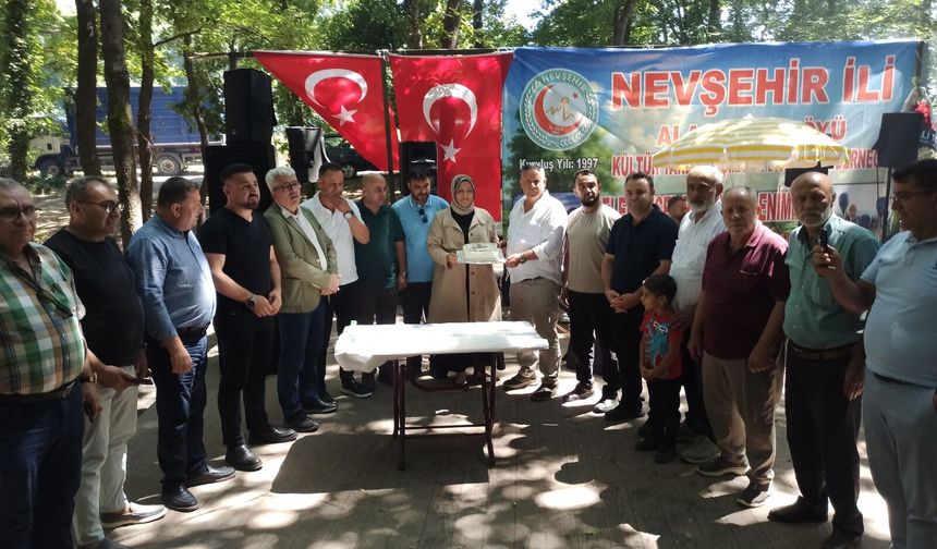 Alacaşarlılar 23. Geleneksel Piknik Şöleninde İstanbul'da Buluştu