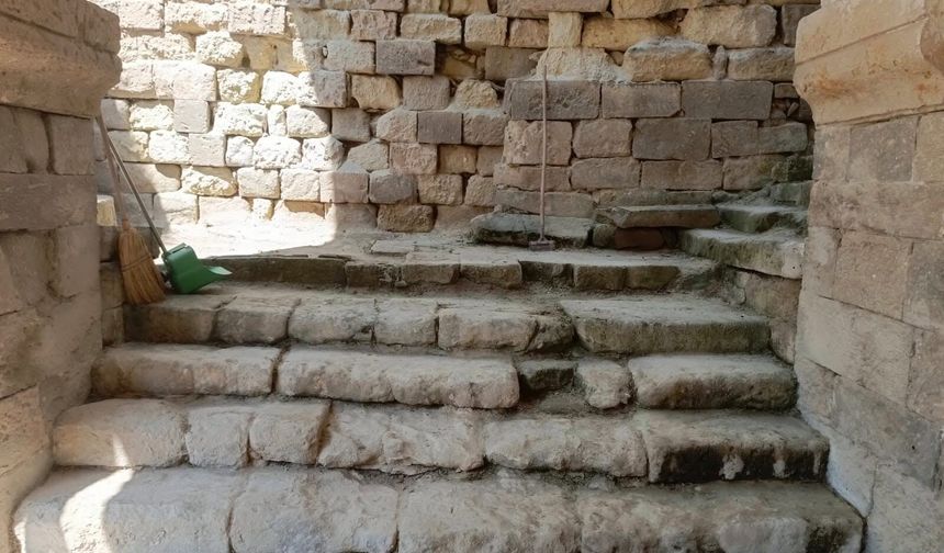 Mustafapaşa'nın tarihi dokusu titizlikle korunuyor