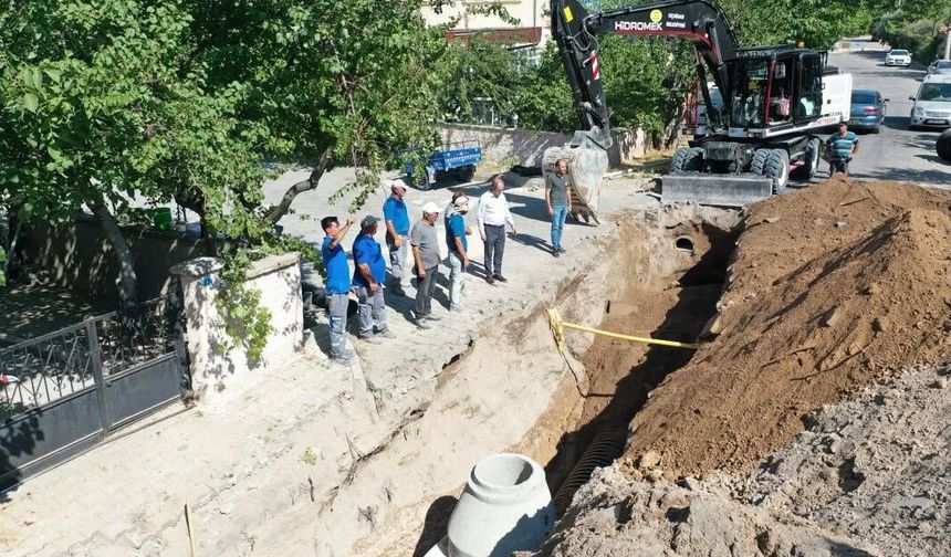 Uçhisar'da Altyapı Seferberliği Sürüyor