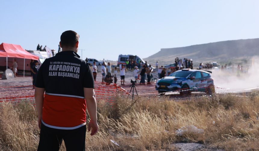 Kapadokya Rallisi’nde Gülşehir Etapları Geçildi
