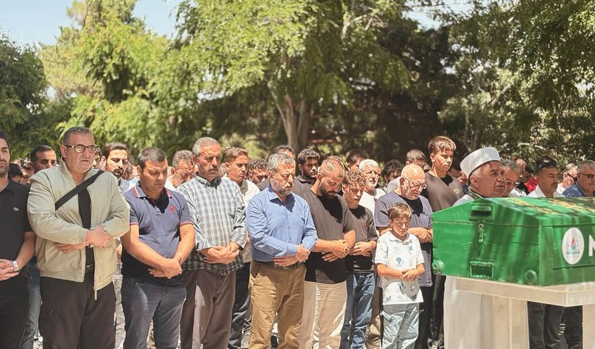 Nevşehirli Ekrem Dedeoğlu Son Yolculuğuna Uğurlandı