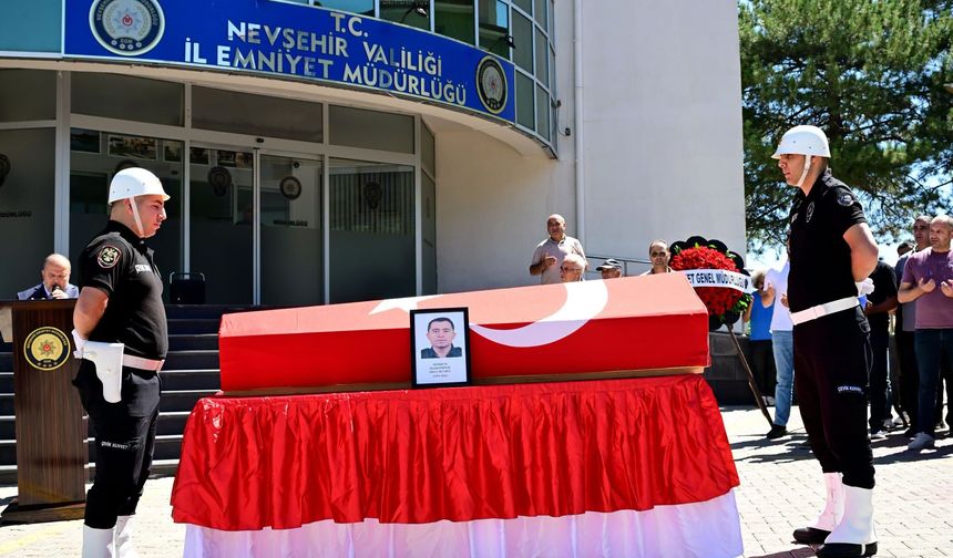 Nevşehirli başkomiser için tören düzenledi