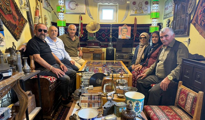 Eroğlu'dan Kaymaklı’da Tarihî Eve Ziyaret