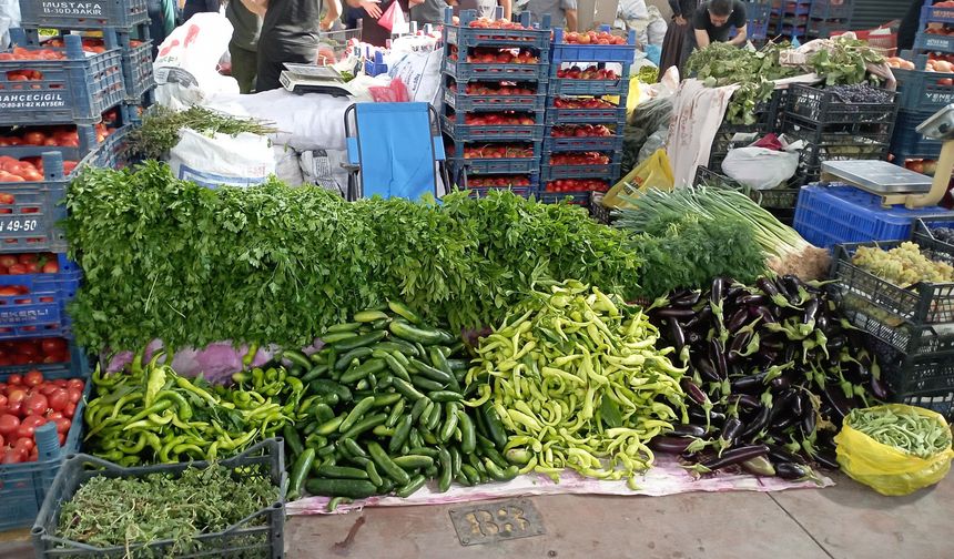 Nevşehir'de "köylü pazarı"na yoğun ilgi