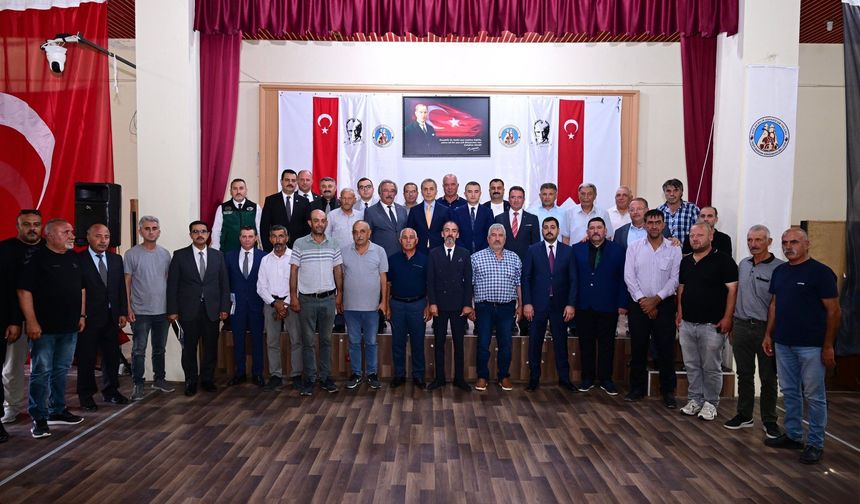 Vali Kök, Avanos'ta Muhtarlarla Bir Araya Geldi