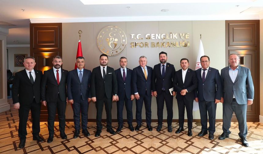Nevşehir Heyeti Bakan Bak’ın Kapısını Çaldı
