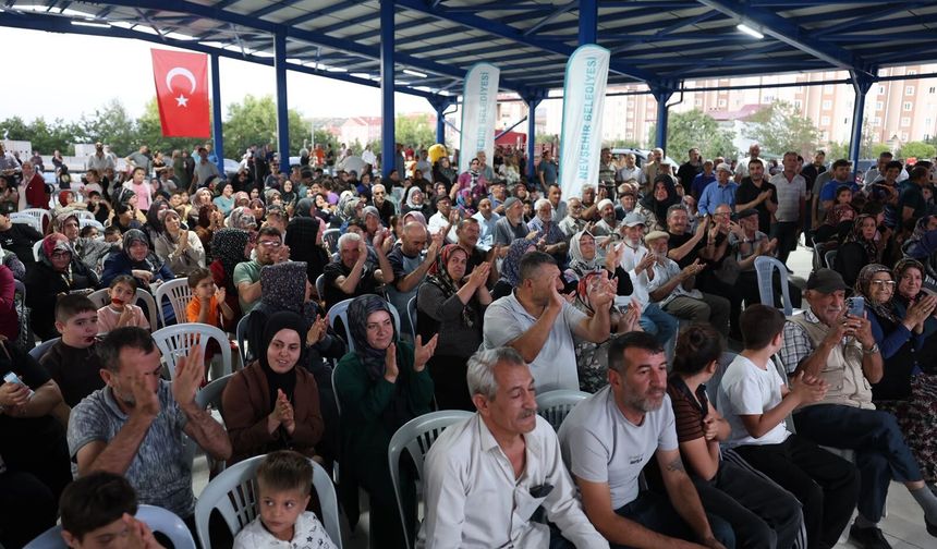 Nevşehir’de yeni kapalı pazar alanı hizmete açıldı