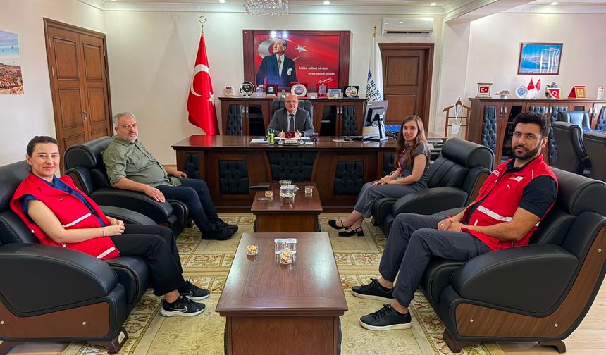 Kızılay Nevşehir’den Atanan Kurum Müdürlerine Hayırlı Olsun Ziyaretleri !