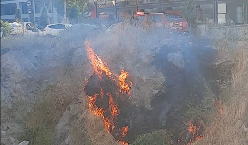 Nevşehir’de Alevler Büyümeden Söndürüldü