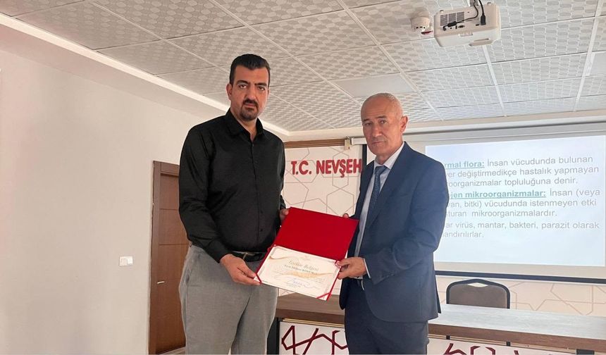 Nevşehir’de Personellere Temel Kişisel ve Servis Hijyen Eğitimi Verildi