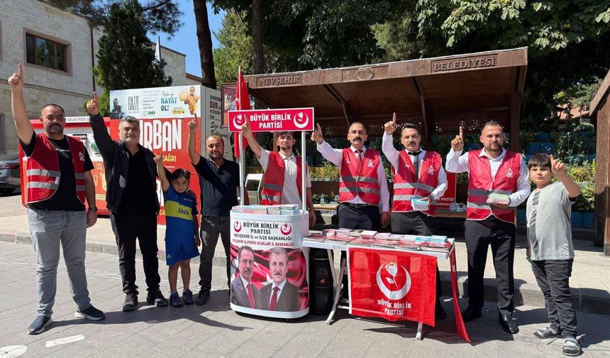 Alperen Ocakları Nevşehir’de Yâsin-i Şerif Dağıttı