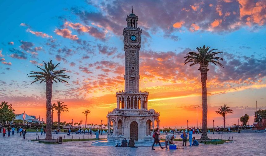 İzmir'de Ulaşım Ağında Yeni Düzenlemeler Yolda