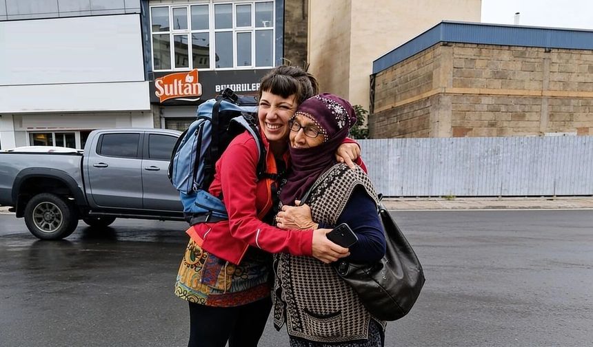 Nevşehirli Cevriye teyze İspanyol turiste evini açtı